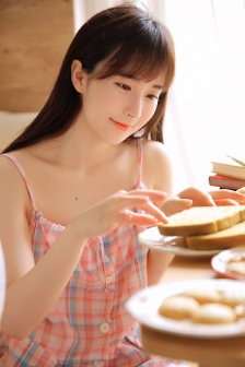 果冻传媒视频一二三区艾秋
